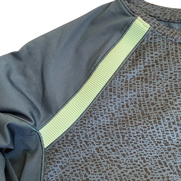 Under Armour Cold Gear Fitted Top Athletic Shirt Running Gym Fleece Lined Sz S - Picture 3 of 14